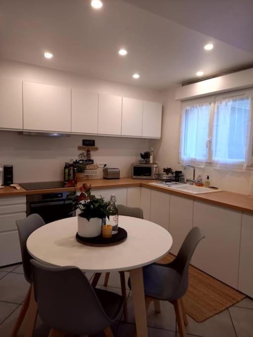 Superbe Appartement Moderne En Rez-De-Chaussee Ozoir-la-Ferriere Ngoại thất bức ảnh